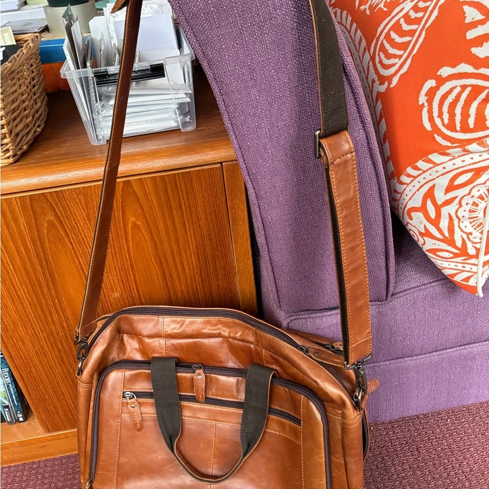 Scraften  Men's Genuine Leather Vintage Briefcase
